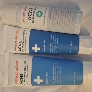 PEACH SLICE BUNDLE.. CLEANSER TONER AND MOISTURIZER FOR ACNE